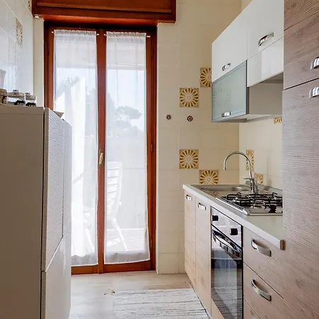 Apartmán Lemon Tree - Garden, Sea View, Wifi